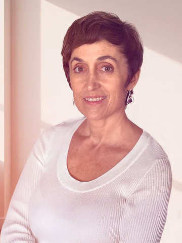 Claudia Feitosa-Santana