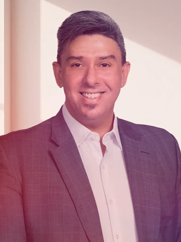 Claudio Lucena